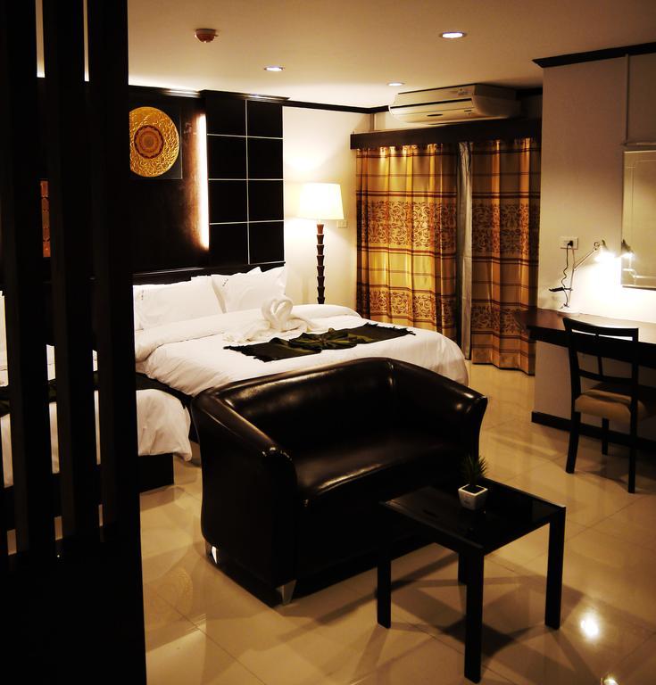 The Next Grand Hotel Khon Kaen Exteriör bild