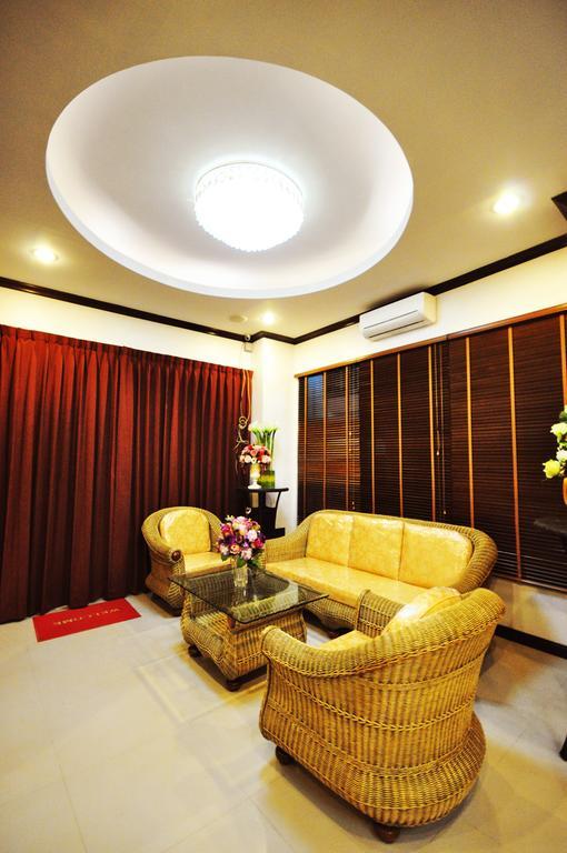 The Next Grand Hotel Khon Kaen Exteriör bild