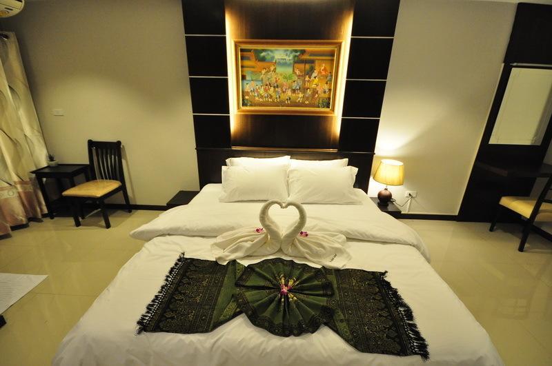 The Next Grand Hotel Khon Kaen Exteriör bild